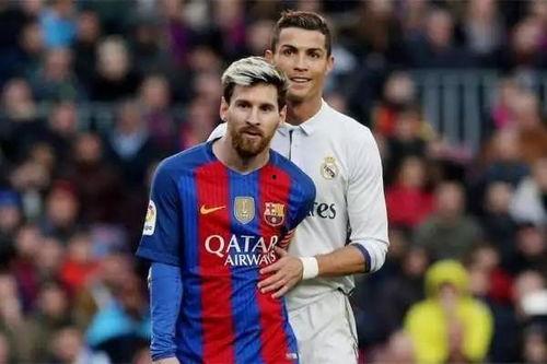 爆料c罗加盟巴萨视频,揭秘转会背后的精彩瞬间  第2张